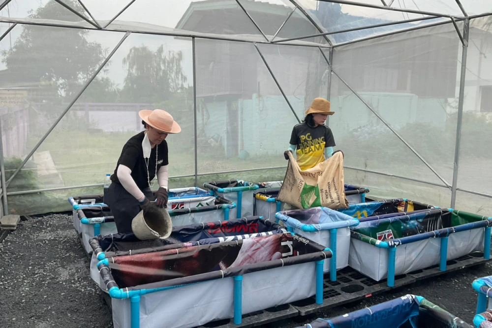 Recycling and Upcycling of Vinyl Billboards