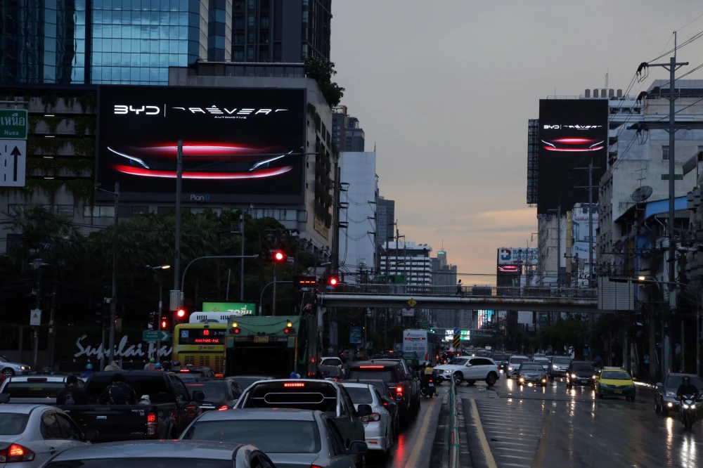 PLANB TV Synchronization